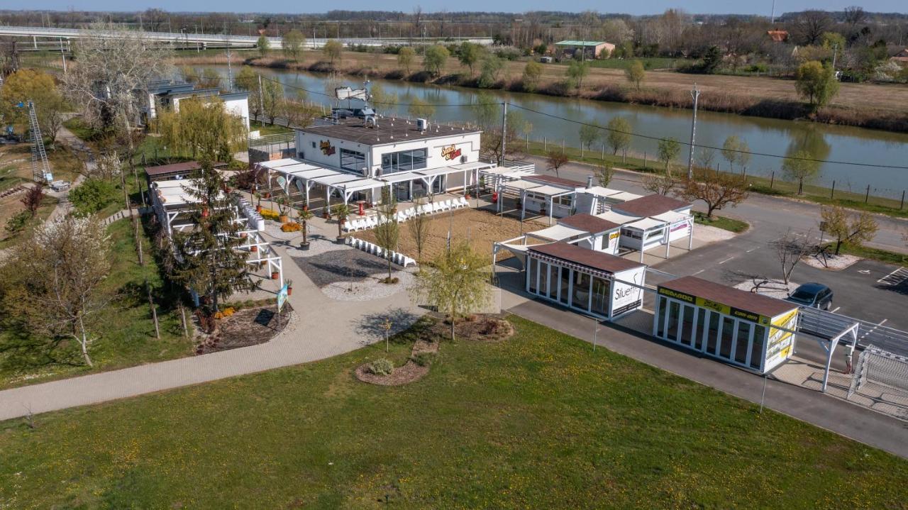 Sun City Vizisport Paradicsom Hódmezővásárhely Extérieur photo